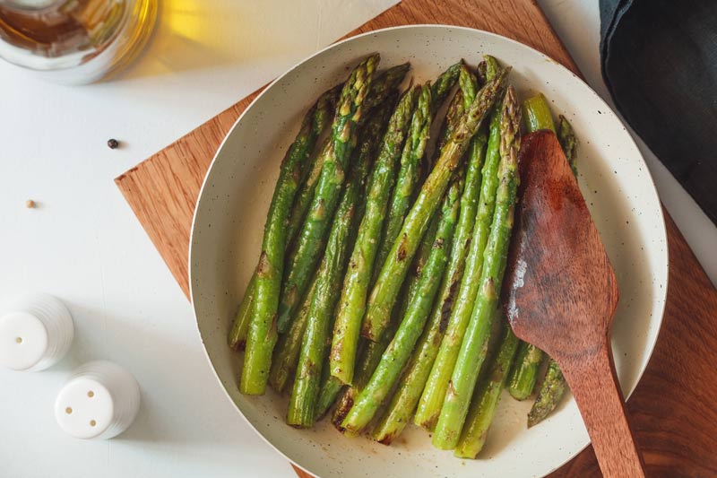 Grilled asparagus
