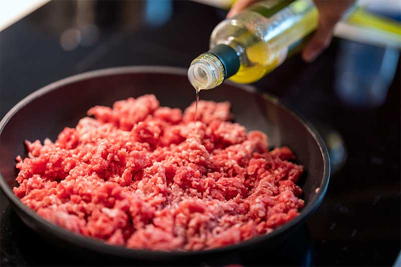 Mince in fry pan