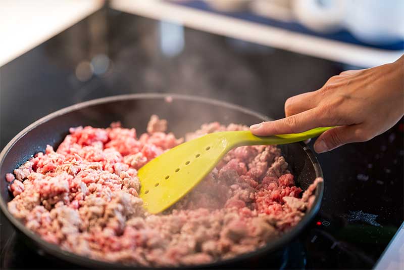 Mince in fry pan