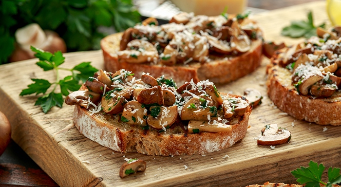 Mushrooms on toast