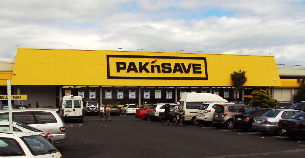 Thames store